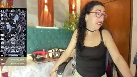 SABRINA online show from February 5, 3:04 pm