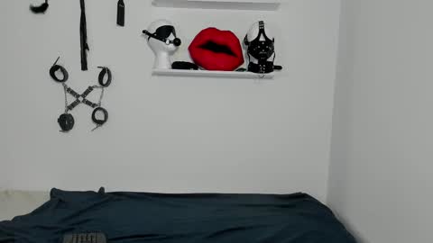 Snapshot of sabrina_rose__ chatting on February 15, 12:33 pm Sabrina Rose online show from February 15, 12:33 pm