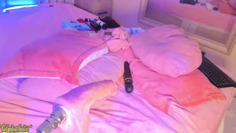 Snapshot of saekohofman chatting on October 16, 6:57 am Mara online show from October 16, 6:57 am