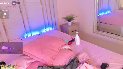 Snapshot of saekohofman chatting on September 18, 5:22 am Mara online show from September 18, 5:22 am