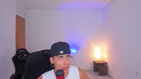 saenz_hotx online show from November 13, 8:22 pm