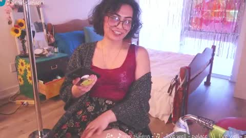 Safa online show from March 10, 10:13 pm