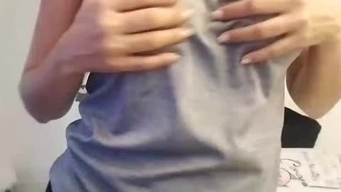 Snapshot of sahana_ashika chatting on February 28, 9:23 pm Sahana Ashika online show from February 28, 9:23 pm