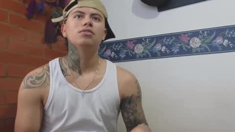 Sahara y Thiago online show from March 18, 12:22 pm