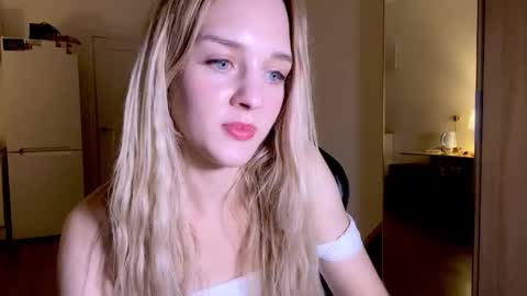 Sofia online show from October 21, 11:30 pm