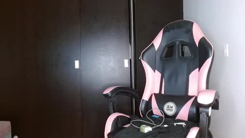 saint boy online show from October 6, 12:39 am