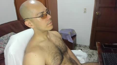 saintedy01 online show from July 1, 12:36 pm