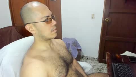 Snapshot of saintedy01 chatting on October 17, 12:31 pm saintedy01 online show from October 17, 12:31 pm