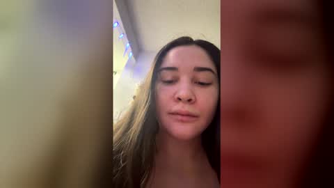 saka_92 online show from December 17, 1:40 pm