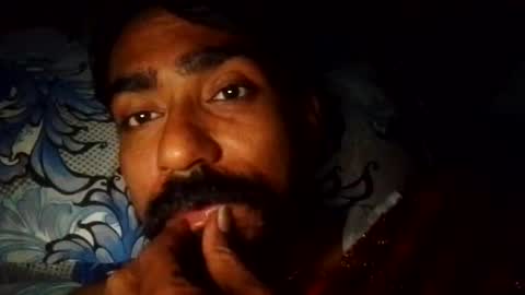 saleem503554 online show from November 17, 7:05 pm