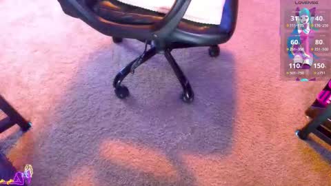 SissySally online show from December 5, 2:26 pm