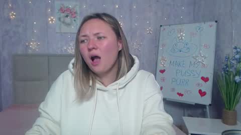 Sally online show from October 14, 11:30 pm