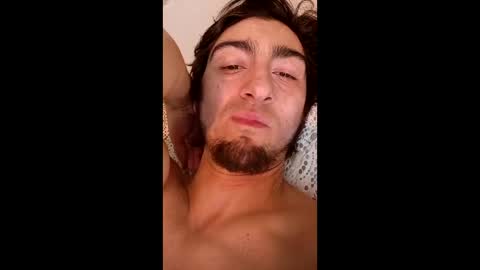 salmonman1305 online show from April 17, 5:59 pm