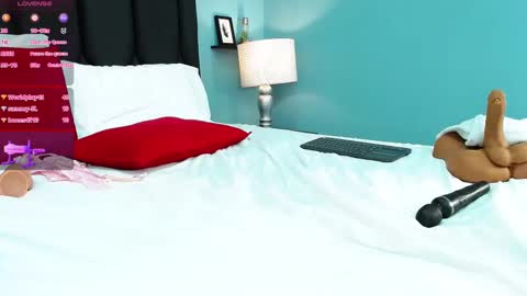 Snapshot of salome_adams1 chatting on March 12, 11:12 pm online show from March 12, 11:12 pm