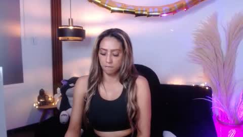 Snapshot of salome_drasin chatting on October 22, 4:48 am salome_drasin online show from October 22, 4:48 am