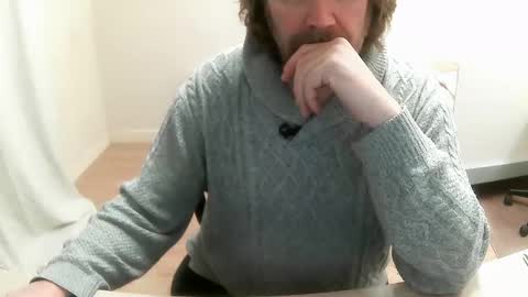 Saltimbanquier  Salt  ou  Banquier  online show from December 12, 7:19 am