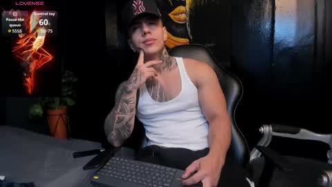 SALVATORE online show from November 27, 6:15 pm