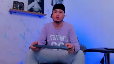 Salvatore  online show from October 12, 6:17 am