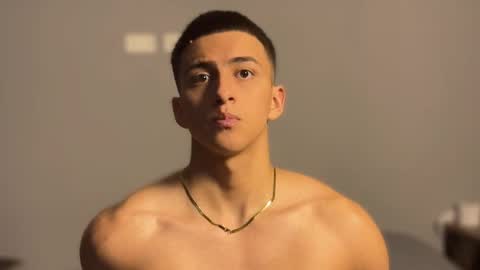 Salvatore online show from November 10, 7:33 am