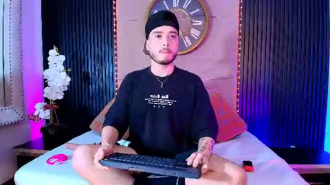  Salvatore online show from August 6, 10:52 pm