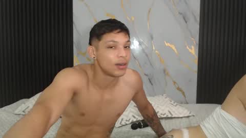 sammmikee online show from March 11, 2:51 pm