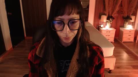 SAM MANSON online show from February 7, 12:30 pm