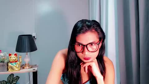 sam online show from December 27, 12:45 pm