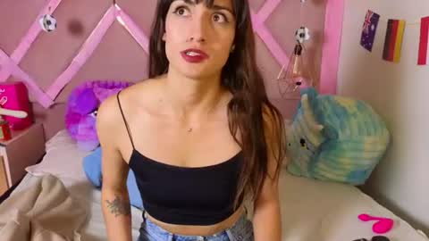 sam_pay__ online show from July 1, 9:12 pm