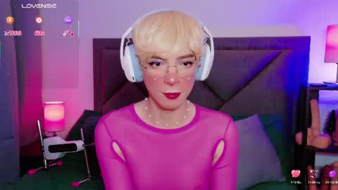 Sam online show from June 18, 3:23 am
