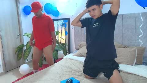 sam_tnt9 online show from March 23, 11:15 am