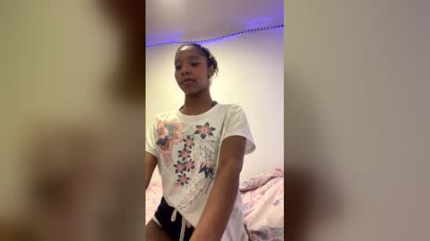 Samantha online show from April 25, 9:12 pm