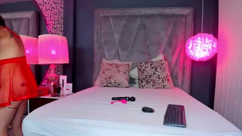 Samanta... online show from February 25, 7:38 pm