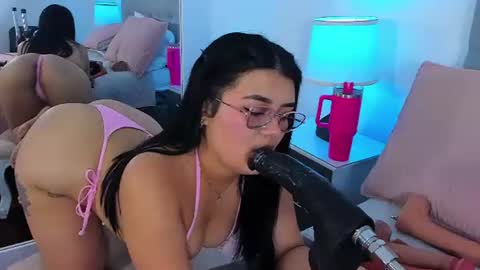 Samantha Vega online show from June 13, 8:30 pm