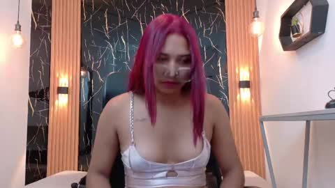    online show from June 6, 11:16 am