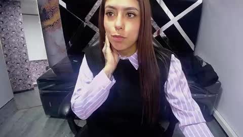 Hi Stream 800am to 200pm online show from December 17, 3:57 am