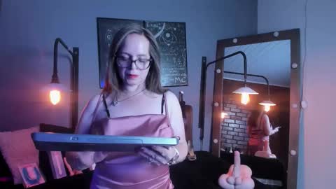 Sam online show from October 3, 10:34 am