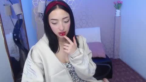 Samantha  online show from November 8, 1:19 am