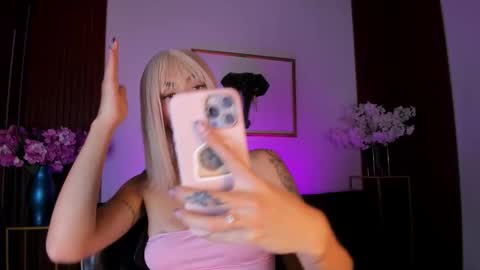 Sammy  online show from March 31, 4:18 pm