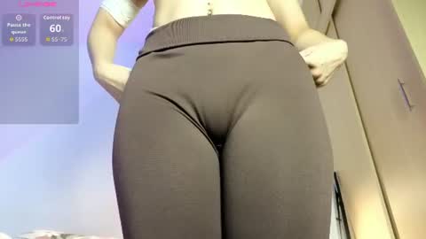 Samantha Ros online show from June 11, 12:36 pm