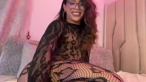 Samantha Bernardo online show from February 19, 3:38 am