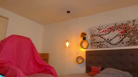 samanthachop online show from March 14, 9:41 pm