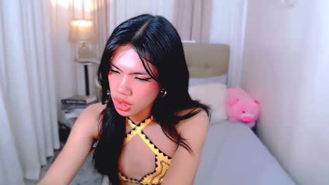 samanthadawnson online show from December 2, 9:07 am