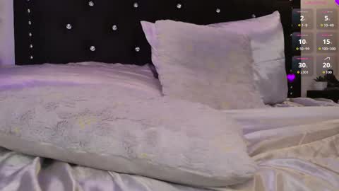 IGSamanthaGrant 10 online show from March 26, 9:20 pm