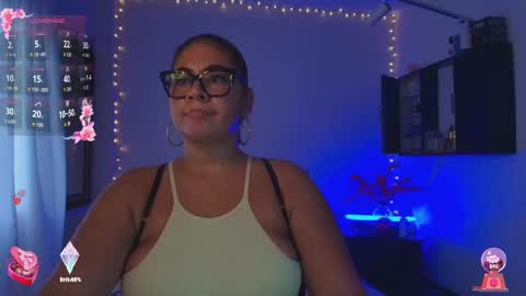 Snapshot of samanthahut1 chatting on October 5, 9:44 pm samanthahut1 online show from October 5, 9:44 pm