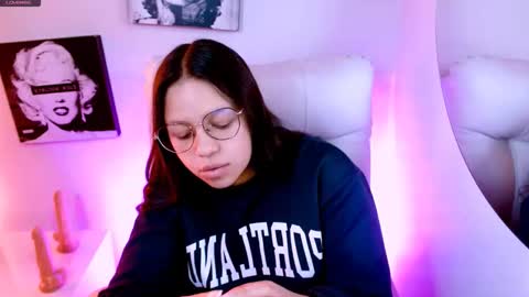 Samantha online show from March 3, 2:57 pm