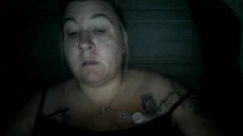 samanthasweetheart0402 online show from June 20, 12:28 am