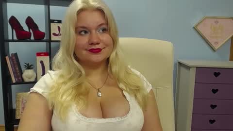 Samantha online show from October 24, 8:15 am