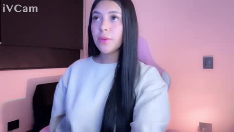 Snapshot of samara_lam chatting on March 12, 8:30 am Sammy  online show from March 12, 8:30 am