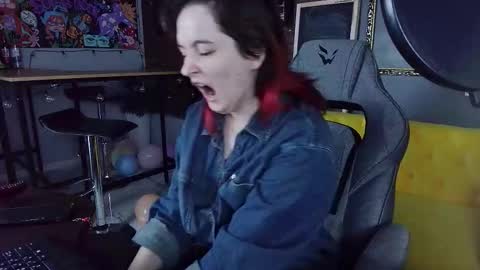 Sam  online show from September 17, 7:39 pm