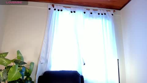 Samarha Gomez online show from June 23, 10:27 pm